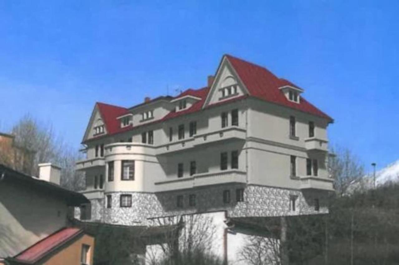 Апартаменты Apartman Ostry Vrsok V Starom Smokovci Високе-Татри Экстерьер фото